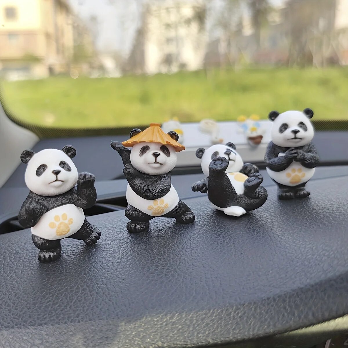 Interior Design Office - 4-teiliges Set Panda-Design Auto-Ornamente Mittelkonsolen-Dekoration Büro-Schreibtisch-Ornamente